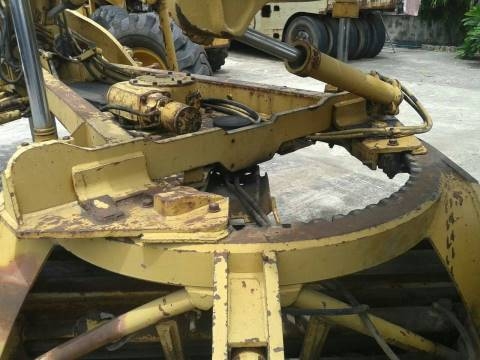 ขายรถเกรด CAT 140 Gพร้อมใช้เอกสารเล่มทะเบียนราคา 1,450,000