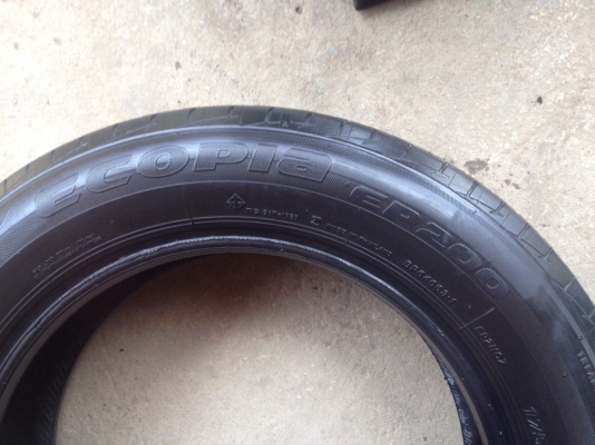 ยางบริดสโตน175 65R15ปี2014ถูกๆ ยางบริดสโตน175 65R15ปี2014ถูกๆ