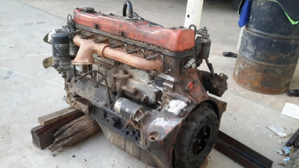 ขายเครื่องยนต์6SA1-605911 ขายตามสภาพ