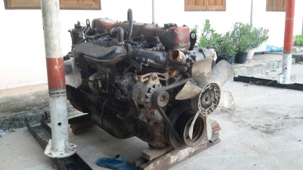 ขายเครื่องยนต์6SA1-605911 ขายตามสภาพ ขายเครื่องยนต์6SA1-605911 ขายตามสภาพ