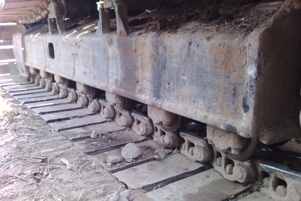 ขายแม็กโคร HITASHI EX200~2ระบบเมกกะปั้ม เครื่องปั้มดีเยี่ยม โซ่ช่วงล่างพร้อมใช้งาน เอกสารสัญญาซื้อขาย