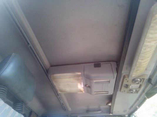 ขายด่วน TOYOTA BU211 - 175 HP 6BG1 สิบล้อเพลาเดียว เทรลเลอร์ขึ้นรถเกี่ยวข้าว วางหัวเก๋งร็อกกี้วางเครื่องร็อก ใส่เฟืองท้ายกับเพลาทำเป็นรถสิบล้อพร้อมลงเล่มครบพร้อมโอนได้เลยครับ เครื่องแน่นแรงดี ภายในเก๋งสวยครบ พวงมาลัยเพาเวอร์ ระบบเบรคทริ๊ปฟี้ครบพร้อม ยาง 8