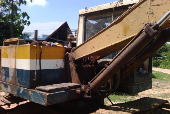 ขายKOMATSU 12HT รถสภาพพร้อมใช้งาน เครื่องปั้มดี โซ่ช่วงล่างดี ราคาเบาๆครับ