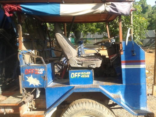 ขายรถนวดข้าว