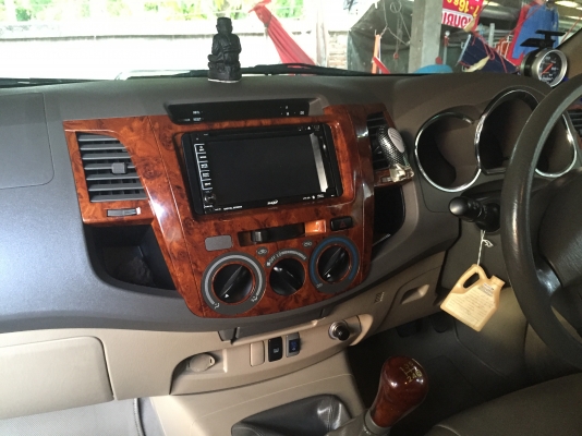 !! ขาย !! วีโก้ 4 ประตู vn เทอร์โบ พีรันเนอร์ D4D ปี 53 รถบ้าน มือเดียว สภาพสวย แต่งครอบ ทุกอย่าง รถไม่ค่อยได้วิ่ง ไมค์8มื่นกว่า ถูกใจขาซิ่ง รถอยู่ลำปาง ติดต่อ 081-0351116