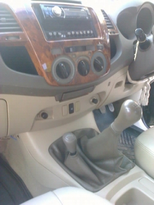 วีโก้โฟวินตัวgปี05เครื่อง3.0ตัวท๊อป