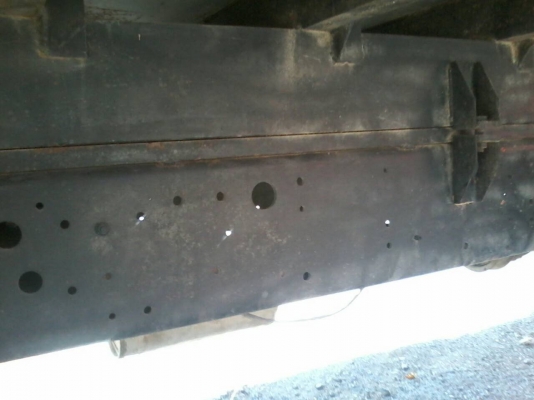 ขาย6ล้อHINO FD210แรง หัวสิงห์กระบะยาว6เมตร