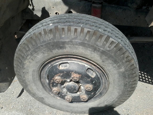 ขาย6ล้อHINO FD210แรง หัวสิงห์กระบะยาว6เมตร