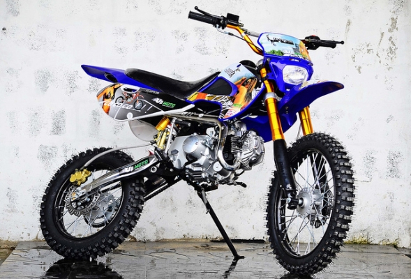 วิบาก 125 CC ลดราคา พิเศษ จาก 29999 เหลือ 19999ลอง แวะ เข้ามา รับ ชม ได้แล้ว ที่ ติดต่อ กดLIKE ได้ที่ FACEBOOK L&amp;P MONKEY SHOP