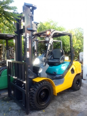 ขายฟอร์คลิฟท์ดีเซลขนาด 3 ตันรุ่น FD30-16 ติดต่อ 081-3535-948