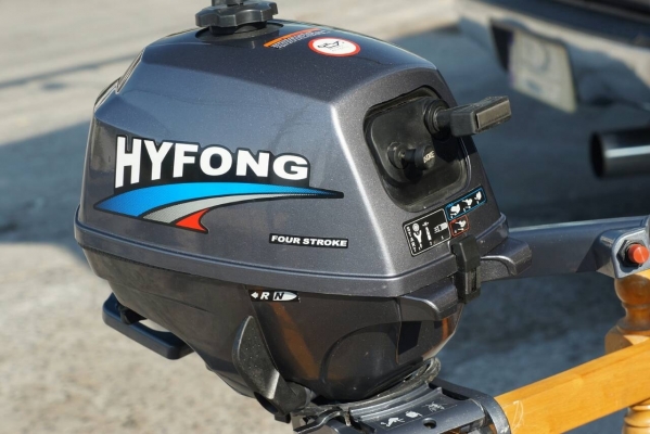 ขายเครื่อง 4 จังหวะ 2.5แรง ลงน้ำครั้งเดียวครับ ท่านที่ต้องการเครื่องสำรอง