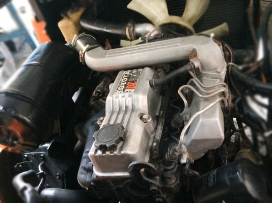 ขายรถโฟล์คลิฟพร้อมใช้งาน TOYOTAรุ่น7ยกได้ 3 ตันสูง 4.5 เมตร เสาเข้าตู้3ท่อน ดีเซลเกียร์ธรรมดา ขาย 380,000 บาท 094-4267888 จะเด็ด