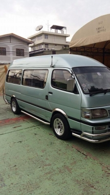 ขายรถตู้หัวจรวด หลังคาสูง เครื่องดีเซล ภายในวีไอพี สวยเดิม พร้อมใช้