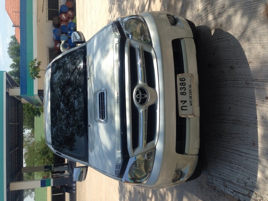 ขายวีโก้4X4เครื่อง2500รถสวยจัดมือเดียวถูกๆ