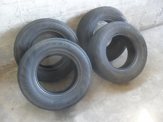 ยาง ขอบ 14 กะบะ ผ้าใบ 8 ชั้น สวยๆ 4 เส้น ราคา 2800 บาท