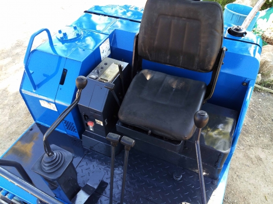 ขายรถขุดแม็กโคร  สภาพพร้อมใช้งาน รถนำเข้าจากญี่ปุ่นแท้