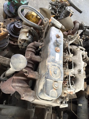 เครื่อง 4BD1 อีซูซุ ไม่มีเทอโบ เก่านอก เครื่อง 4BD1 อีซูซุ ไม่มีเทอโบ เก่านอก