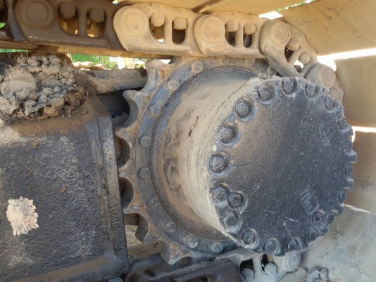 ขาย Komatsu 200-6. สวยมาก พร้อมใช้งาน