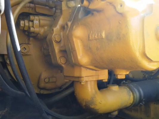 ขาย Komatsu 200-6. สวยมาก พร้อมใช้งาน