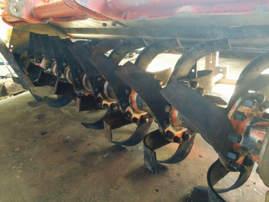 ขาย คูโบต้า 4708 พร้อมใช้ รถสีเดิมทงคัน