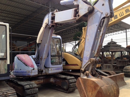 KOMATSU PC75UU-2 รถเก่านำเข้าจากญี่ปุ่นไม่เคยใช้งานในไทย KOMATSU PC75UU-2 รถเก่านำเข้าจากญี่ปุ่นไม่เคยใช้งานในไทย
