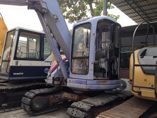 KOMATSU PC75UU-2 รถเก่านำเข้าจากญี่ปุ่นไม่เคยใช้งานในไทย