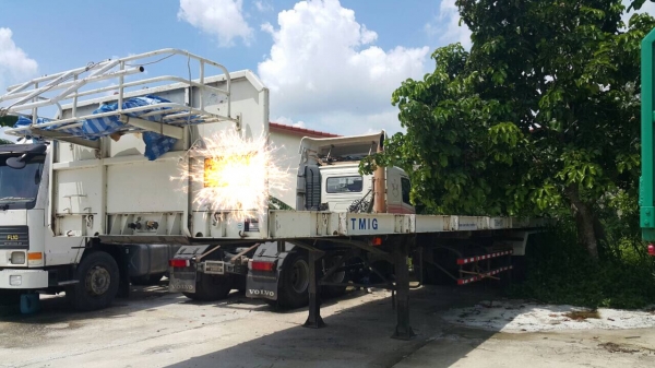 ขายดาวน์..22ลัอหัวหาง 344แรงปี56..FM1AKLA-13510. รถสวยมากๆไมล์132097กิโล