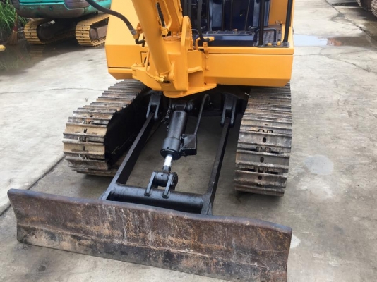 KOMATSU PC30-1 รถเก่านำเข้าจากญี่ปุ่นไม่เคยใช้งานในไทย