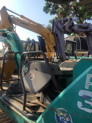 KOMATSU PC30-7 รถเก่านำเข้าจากญี่ปุ่นไม่เคยใช้งานในไทย KOMATSU PC30-7 รถเก่านำเข้าจากญี่ปุ่นไม่เคยใช้งานในไทย