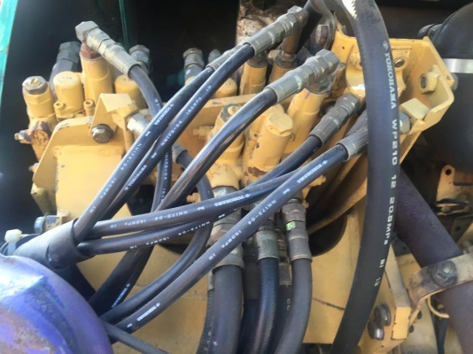 KOMATSU PC30-7 รถเก่านำเข้าจากญี่ปุ่นไม่เคยใช้งานในไทย KOMATSU PC30-7 รถเก่านำเข้าจากญี่ปุ่นไม่เคยใช้งานในไทย