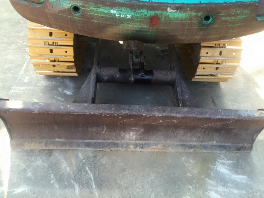 KOMATSU PC30-7 รถเก่านำเข้าจากญี่ปุ่นไม่เคยใช้งานในไทย KOMATSU PC30-7 รถเก่านำเข้าจากญี่ปุ่นไม่เคยใช้งานในไทย