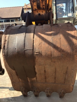 บุ้งกี๋ CAT320 บุ้งกี๋เก่าญี่ปุ่นไม่เคยใช้งานในไทย