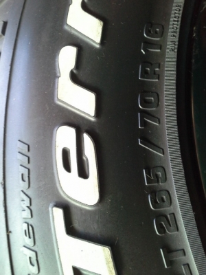 BF All USA. 265/75/16 ปลายปี10 สภาพสวยๆ 1ชุด