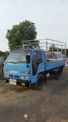 แจ้งราคาผิดขายแค่(180,000 บ) อีซูซุ NKR100แรง เกียร์สั้น รถสภาพดีสวยพร้อมใช้งาน ภาษีไม่ขาด ทะเบียนพร้อมโอน