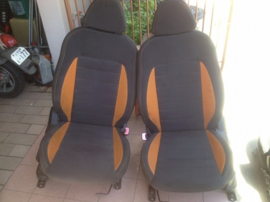 เบาะญี่ปุ่นเเท้สภาพสวยๆไม่มีขาดไม่มีล้มผ้าชามัวสวยๆคู่ละ