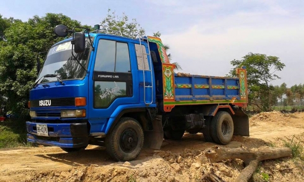 ขายดั้มISUZU ร็อกกี้195แรง พ.เพาเวอร์ เบรกทิฟฟี่ ภายในสวย แอร์เย็น เครื่องดี แคชซีสวย ยาง825ขอบ16 เฟืองท้ายใหญ่ สภาพสวยพร้อมใช้งาน เอกสารพร้อมโอน สนใจโทร 090-8588220คุณนะ 093-3258446คุณบิว ID:narong498 หรือเข้าดูสินค้าอื่นๆได้ที่ www.truck.in.th/498 หรือเ ขายดั้มISUZU ร็อกกี้195แรง พ.เพาเวอร์ เบรกทิฟฟี่ ภายในสวย แอร์เย็น เครื่องดี แคชซีสวย ยาง825ขอบ16 เฟืองท้ายใหญ่ สภาพสวยพร้อมใช้งาน เอกสารพร้อมโอน สนใจโทร 090-8588220คุณนะ 093-3258446คุณบิว ID:narong498 หรือเข้าดูสินค้าอื่นๆได้ที่ www.truck.in.th/498 หรือเ