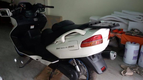 suzuki skywave 650