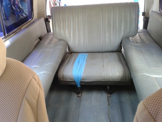 ขายด่วน Suzuki jimny SJ410 มีทะเบียน