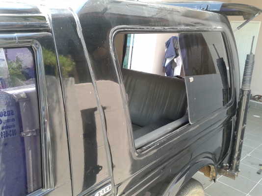 ขายด่วน Suzuki jimny SJ410 มีทะเบียน