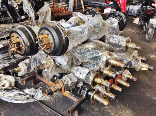 เพลาลอย ใส่เฟืองท้ายเดิม VIGO/D-MAXX