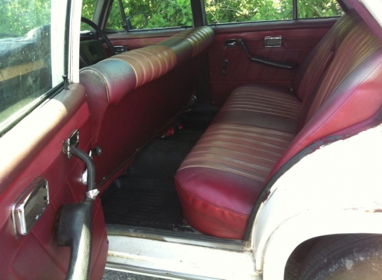 ขายเบ้นซ์250s W108 ปี1965 1966 เบาะโซฟายาว 95000