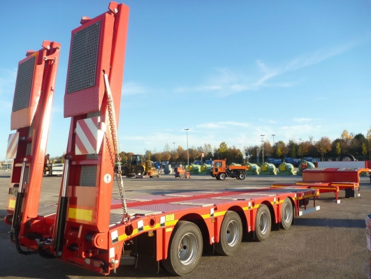 หางเทรลเลอร์ (UNUSED) 2012 KASSBOHRER LB4E 58 Ton Quad_A Extendable Lowboy สภาพดีพร้อมใช้งาน เอกสารพร้อม สนใจติดต่อ 081-981-9339 (คุณบุ๋ม)