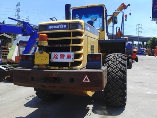ขายรถตักล้อยาง KOMATSU WA 400 3E หน้าใช้ ขายรถตักล้อยาง KOMATSU WA 400 3E หน้าใช้