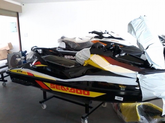 เจ็ทสกีใหม่ 2015