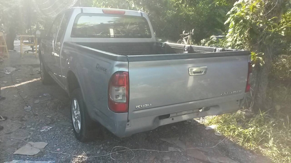 ขายดีแมกslxปี03สภาพพร้อมใช้งาน รถสวยเดิมบาง สอาดไม่เคยโดน  ขายสด235000บาท ถ้าจะจัดไฟแนน มีบวกค่าดำเนินการ เพิ่มบ้าง 0896069238 เอ็ม