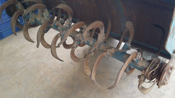 รถไถพรวนดินนั่งขับ  MITSUBISHI  รุ่น MD1500 ขนาด 15 แรง  เก่าญี่ปุ่น สภาพพร้อมใช้งาน  เครื่องยนต์แรงและติดง่าย คุณภาพดี