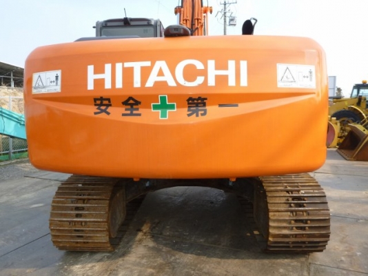 ขายด่วน HITACHI  ZX200-3  ปี2011 นำเข้าจากญี่ปุ่น สภาพสวย เครื่องปั้มดี มีกล้องหลัง กำลังเดินทางถึงไทยต้นเดือนกรกรกฎาคมค่ะ