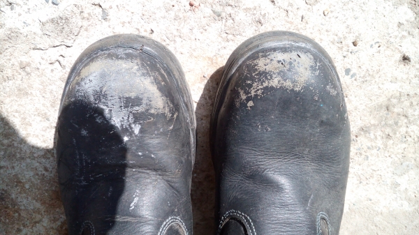 รองเท้าเซฟตี้หุ้มข้อ