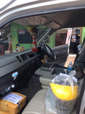 รถตู้คอมมิวเตอร์