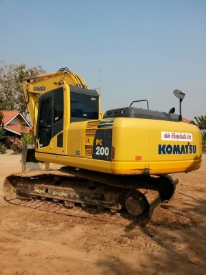 ขายด่วน komatsu pc200-8. เล่มทะเบียน ใช้งาน 8000 ชั่วโมง
